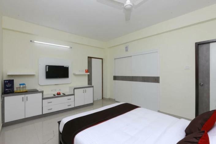The Posh Residency, Ecr Bed and Breakfast Τσενάι Εξωτερικό φωτογραφία